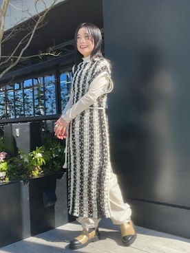 「PUBLIC TOKYO（パブリックトウキョウ）のチェルシーブーツ（ブーツ、ベージュ系）」を使った、田村紗菜さん（レディース・154cm）の春コーディネート