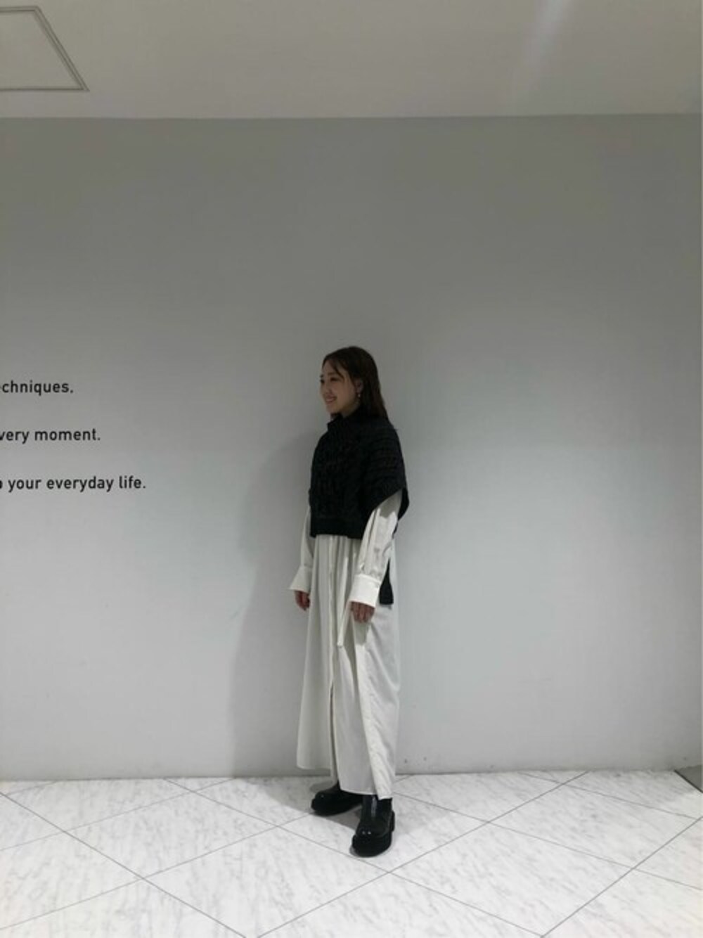 「＃ワンピース、#フリンジ、#秋コーデ、#新作、#パブリックトウキョウ、#PUBLICTOKYO」｜「PUBLIC TOKYOのフリンジニットベスト（ベスト、ブラウン系）」を使った、ｎａｎａさん（レディース・152cm）の秋コーディネートの1枚目の写真