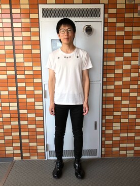 「SAINT LAURENT PARIS（サンローランパリ）のアイテム（Tシャツ/カットソー）」を使った、Daisuke Aさん（メンズ・168cm）の夏コーディネート