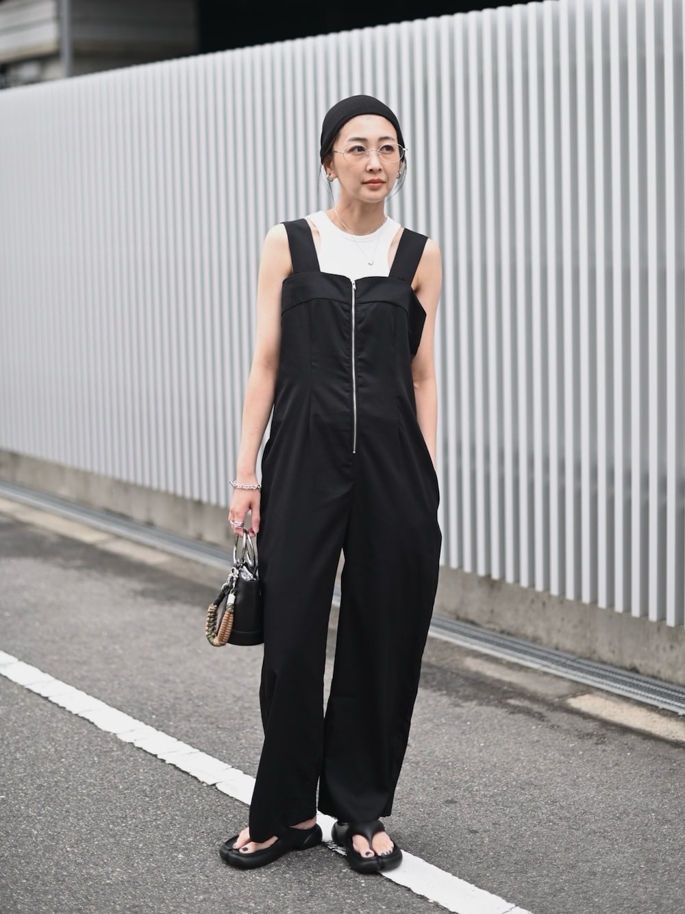 MARIKOさんの「センタージップツイルサロペット（Marient）」を使ったコーディネートの1枚目の写真