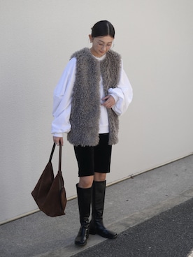 「アイテム（トートバッグ）」を使った、MARIKOさん（レディース・168cm）の秋コーディネート