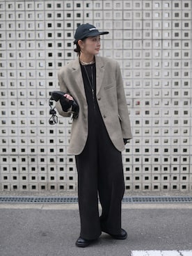 「アイテム（オールインワン・サロペット）」を使った、MARIKOさん（レディース・168cm）の秋コーディネート