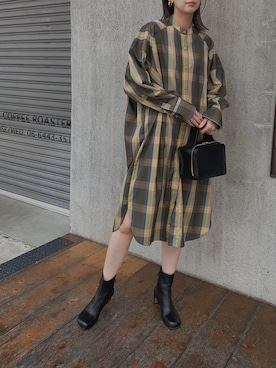 「チェック柄に恋してる」｜「アイテム（シャツワンピース）」を使った、MARIKOさん（レディース・168cm）の秋コーディネート
