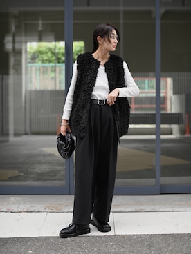 「アイテム（ベルト）」を使った、MARIKOさん（レディース・168cm）の秋コーディネート