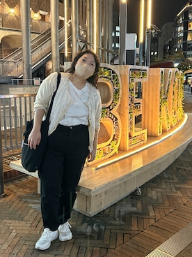 「ベーシックカラー」｜アユミ - オンガクスさん（レディース・155cm）の秋コーディネート