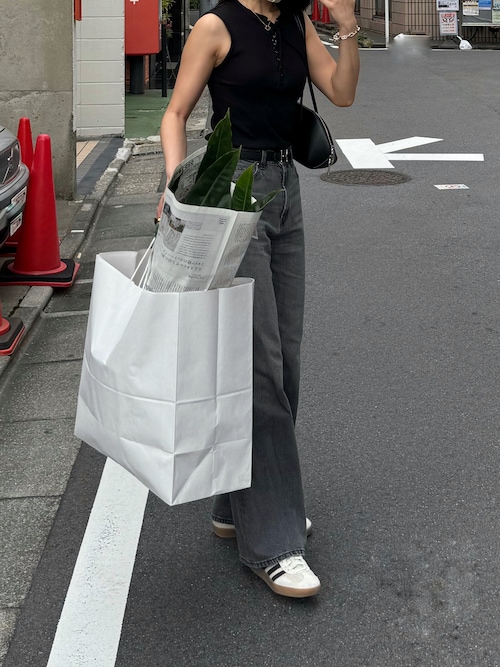 HERMESのベルト（グレー系）を使った人気ファッション