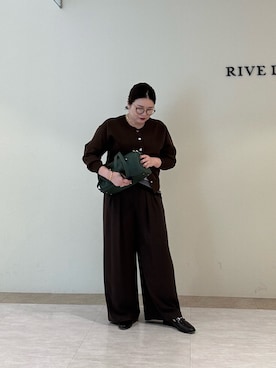 「RIVE DROITE（リヴドロワ）のレザービットローファー（ローファー）」を使った、ありささん（レディース・153cm）の秋コーディネート