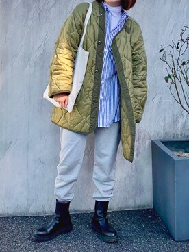 「タートルネック」｜「アイテム（ミリタリージャケット）」を使った、ななおさん（レディース・162cm）の冬コーディネート