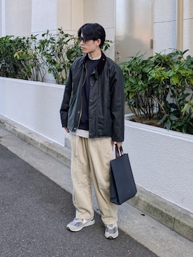 「アースカラー」｜「アイテム（ブルゾン）」を使った、ひろやさん（メンズ・175cm）の冬コーディネート