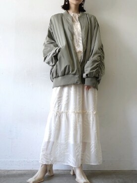「Lumier（リュミエ）のアイテム（ブルゾン）」を使った、memeさん（レディース・159cm）の春コーディネート