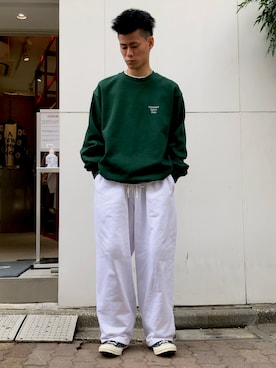 「whiteland」｜「アイテム（スウェット）」を使った、エンジョウジさん（メンズ・168cm）の春コーディネート