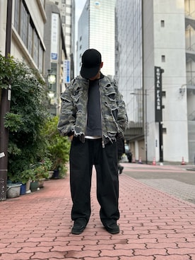 「DANKE SCHON（ダンケシェーン）のアイテム（MA-1）」を使った、エンジョウジさん（メンズ・168cm）の冬コーディネート