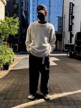 「WHITELAND（ホワイトランド）のアイテム（ニット/セーター）」を使った、エンジョウジさん（メンズ・168cm）の冬コーディネート