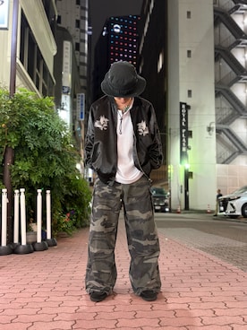 「アイテム（スカジャン）」を使った、エンジョウジさん（メンズ・168cm）の秋コーディネート