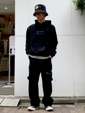 「KaneZ（ケインズ）のアイテム」を使った、エンジョウジさん（メンズ・168cm）の春コーディネート