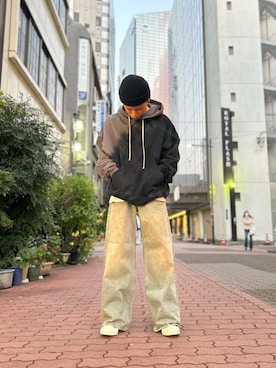 「DANKE SCHON（ダンケシェーン）のアイテム（パーカー）」を使った、エンジョウジさん（メンズ・168cm）の冬コーディネート