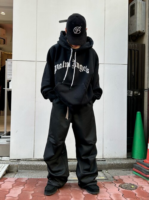 エンジョウジ(LHP 上野店)｜Palm Angelsのパーカーを使った 