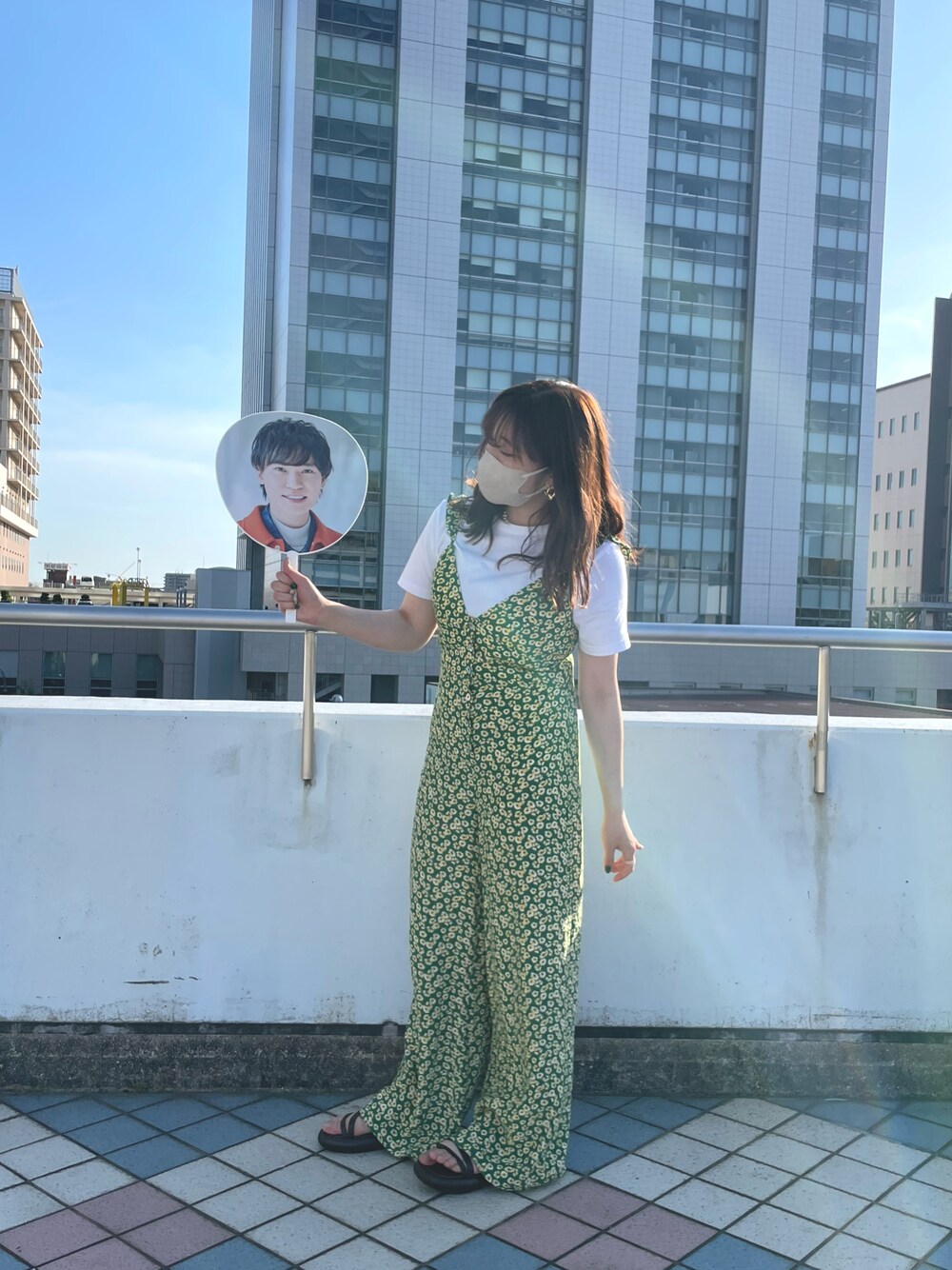 オールインワン・サロペット（グリーン系）を使った「参戦服」の人気