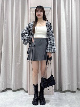 「Heather（ヘザー）のアイテム（バッグ）」を使った、sakikaさん（レディース・163cm）の春コーディネート