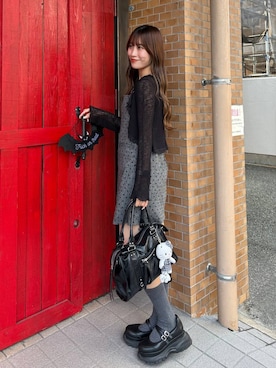 「アイテム（ジャンパースカート）」を使った、sakikaさん（レディース・163cm・20代）の秋コーディネート
