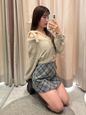 「アイテム（スマホグッズ）」を使った、sakikaさん（レディース・163cm）の秋コーディネート