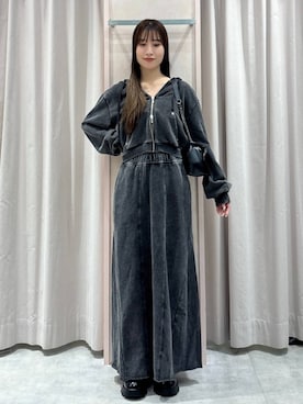 「アイテム（ドレスシューズ）」を使った、sakikaさん（レディース・163cm）の秋コーディネート