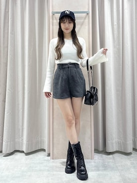 「Heather（ヘザー）のアイテム（その他パンツ）」を使った、sakikaさん（レディース・163cm）の秋コーディネート