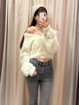 「アイテム（スマホグッズ）」を使った、sakikaさん（レディース・163cm）の秋コーディネート