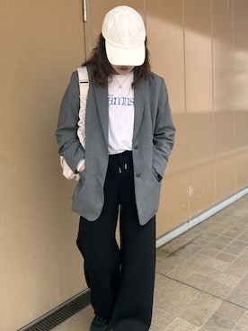 「GAP（ギャップ）のGAPロゴ ベースボールキャップ(ユニセックス)（キャップ、ホワイト系）」を使った、かなこさん（レディース・164cm）の春コーディネート