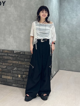 「アイテム（カーゴパンツ）」を使った、さ や こさん（レディース・154cm・30代）の秋コーディネート