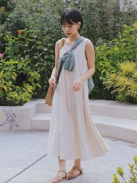 「UNIQLO（ユニクロ）のアイテム（シャツ/ブラウス、グリーン系）」を使った、zoeeeさん（レディース・155cm）の夏コーディネート