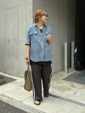 「PUAL CE CIN（ピュアルセシン）のサイドラインデザインパンツ（その他パンツ、グレー系）」を使った、norico さん（レディース・160cm）の春コーディネート