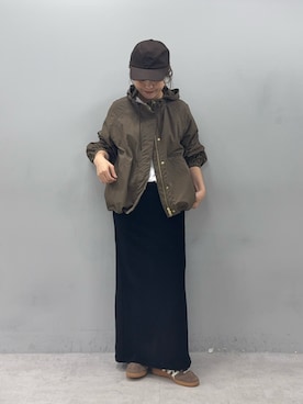 「アイテム（マウンテンパーカー）」を使った、norico さん（レディース・160cm）の秋コーディネート