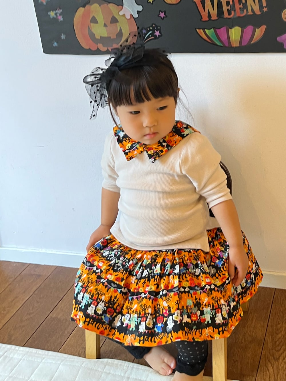 「ハロウィン、ハロウィンコーデ、handmade、halloween、ハンチング、ハンドメイド子供服、つけ襟、つけえり、スカート、秋コーデ、おんなのこ、ptite main、セットアップ、レギンス、ハッピーハロウィン」｜「Handmadeのアイテム（スカート、その他）」を使った、hanamaruさん（キッズ・80cm）の秋コーディネートの1枚目の写真