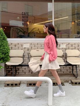 「アイテム（スウェット、ピンク系）」を使った、envylookさん（レディース・165cm）の夏コーディネート