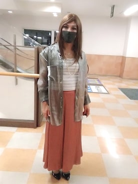 「MURUA（ムルーア）のアイテム」を使った、西村らんさん（メンズ・170cm）の夏コーディネート