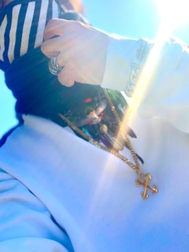 「OFF-WHITE」｜「アイテム（スウェット）」を使った、💿ΣAS∀さん（メンズ・165cm）の冬コーディネート