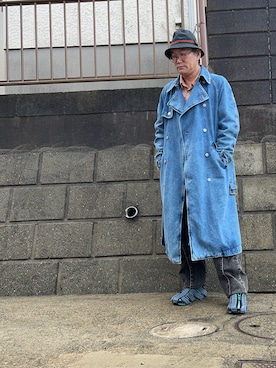 DIESELのデニムジャケットを使った「トレンチコート」の人気