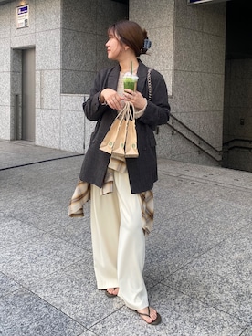 「アイテム（スラックス）」を使った、sakuraさん（レディース・166cm・30代）の秋コーディネート