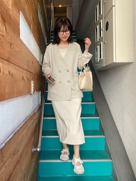 「ショート丈トップス」｜「アイテム（ノーカラージャケット）」を使った、sakuraさん（レディース・165cm）の春コーディネート