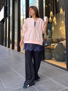 「DouDou（ドゥドゥ）のアイテム（パンツ）」を使った、sakuraさん（レディース・166cm）の春コーディネート