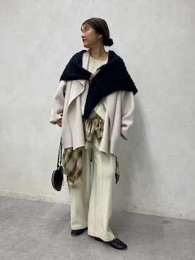 「アイテム（ストール/ショール）」を使った、sakuraさん（レディース・166cm）の秋コーディネート