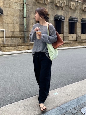 「アイテム（スラックス）」を使った、sakuraさん（レディース・166cm）の夏コーディネート