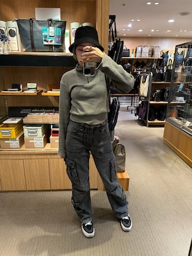 IZMさんのコーディネート