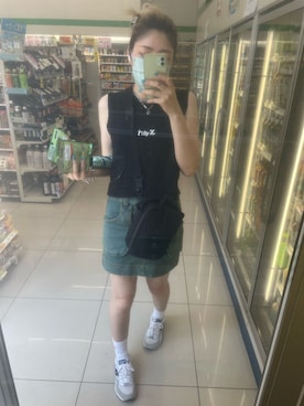 「BLACK EMBER（ブラックエンバー）のアイテム」を使った、IZMさん（レディース・165cm）の夏コーディネート