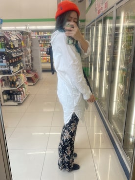 「COLLECTORS（コレクターズ）のアイテム」を使った、IZMさん（レディース・165cm）の秋コーディネート