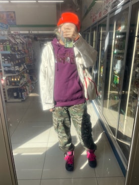 「COLLECTORS（コレクターズ）のアイテム」を使った、IZMさん（レディース・165cm）の秋コーディネート