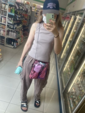 「sevens（セブンズ）のアイテム」を使った、IZMさん（レディース・165cm）の夏コーディネート