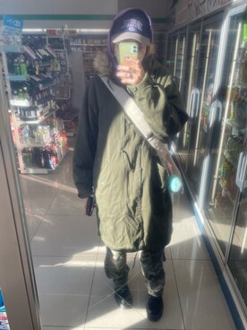 「Confirm（コンファーム）のアイテム（モッズコート）」を使った、IZMさん（レディース・165cm）の冬コーディネート