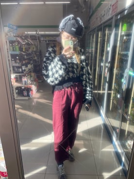 「Zeha（ツェハ）のアイテム」を使った、IZMさん（レディース・165cm）の冬コーディネート